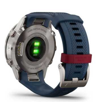 Foto Retro Orologio Garmin Marq Captain