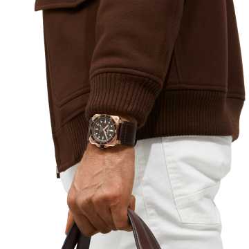 Foto Polso Orologio Bell&Ross BR 03-92 Diver Brown Bronze