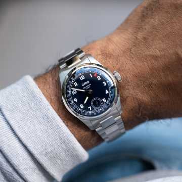 Foto Polso Orologio Oris Big Crown Pointer Date Calibre 403