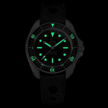 Foto Lume Orologio HGP Diver 200M Automatic Commando Nero Gomma