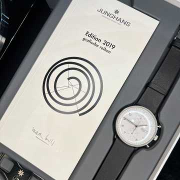 Foto Box 2 Orologio Junghans Set Max Bill Limited Edition 2019