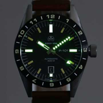 Foto Luminescenza Orologio Ollech & Wajs P-101