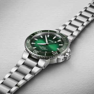 Foto Profilo Orologio Oris Aquis Date 400 7763 4157 - 07 8 24 09PEB