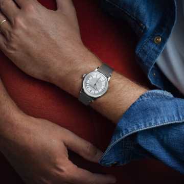 Foto Polso Orologio Raymond Weil Millesime 2125-STC-65001