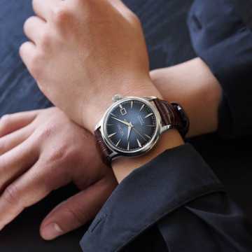 Foto Polso Orologio Seiko Presa Cocktail Blue Moon 