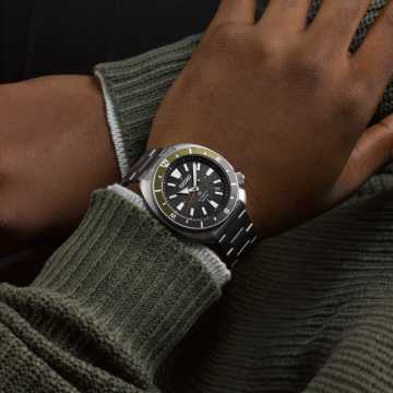 Foto Polso Orologio Seiko Prospex Silfra SRPK77K1