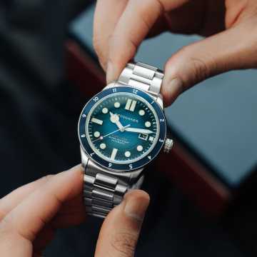 Foto Quadrante Orologio Spinnaker Cahill 300 Oxford Blue