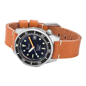 Foto ProfiloSquale Orologio 1521 Black Blasted Leather