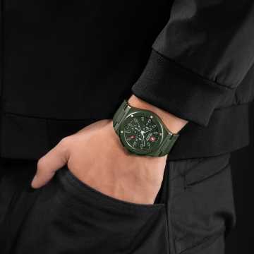 Foto Polso Orologio Swiss Military Sidewinder Ceramic SMWGI0002282