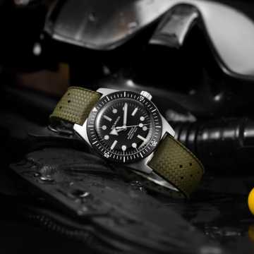 Foto Profilo Orologio Wolbrook Skindiver 38 mm 25-SA38-001-RB1-GRN-STL-LE1