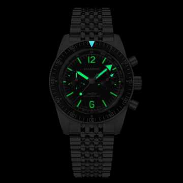 Foto Lume Orologio Wolbrook JetFlyer Automatic Chronograph Quadrante Nero e Bracciale