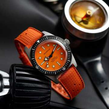 Foto Profilo Orologio Wolbrook Skindiver 38 mm 25-SA38-006-RB1-ORA-STL-LE1