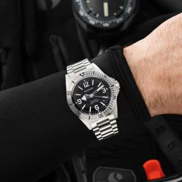 Foto Cassa Orologio Wolbrook Skindiver II Automatic Dive White Lum Black Dial S