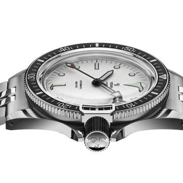 Foto Cassa Orologio Yema Superman Heritage White 41mm 