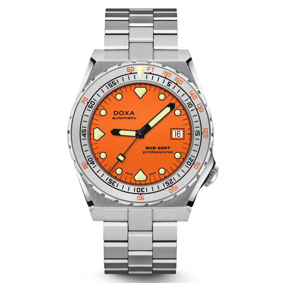 DOXA - SUB 600T PROFESSIONAL STRAINLESS STEEL BEZEL BRACELET WATCH