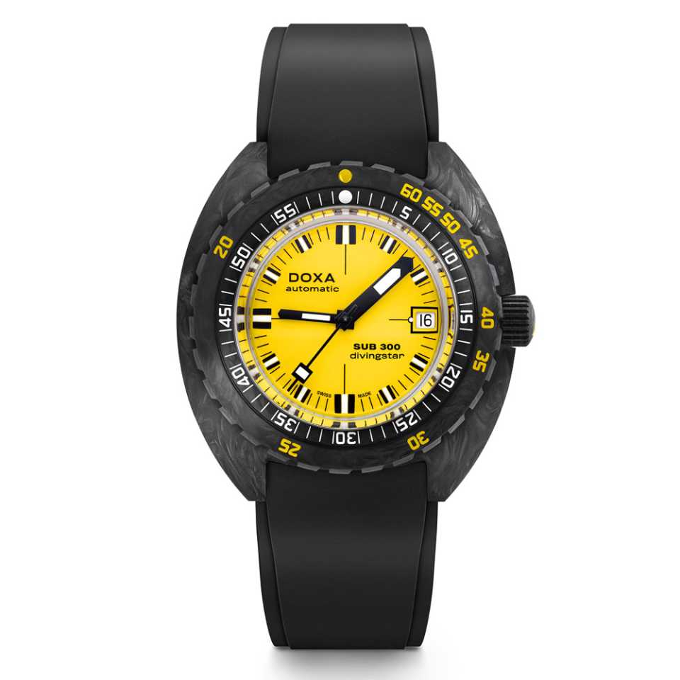 DOXA - SUB 300 CARBON DIVINGSTAR BLACK RUBBER WATCH