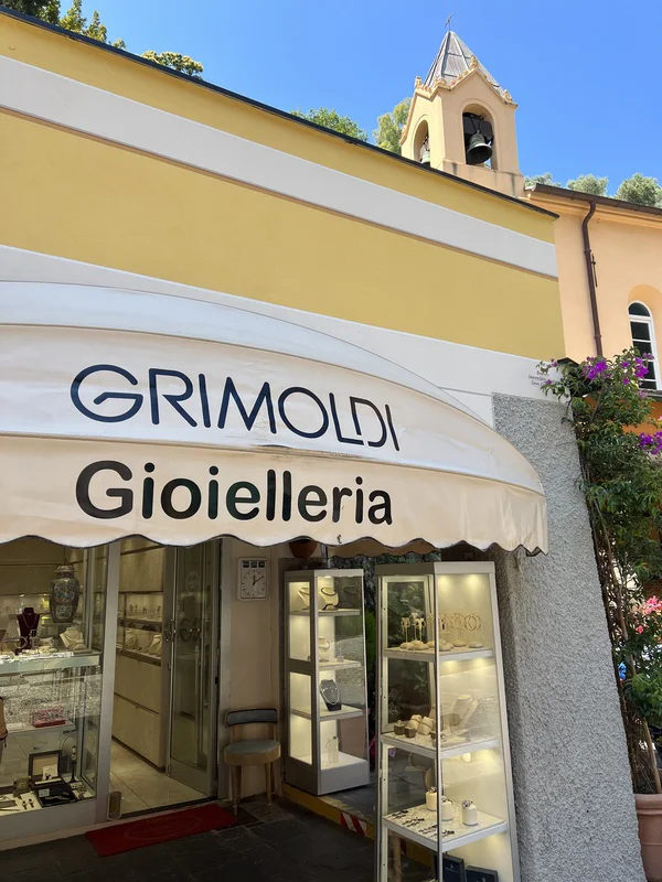 Gioielleria Grimoldi insegna negozio
