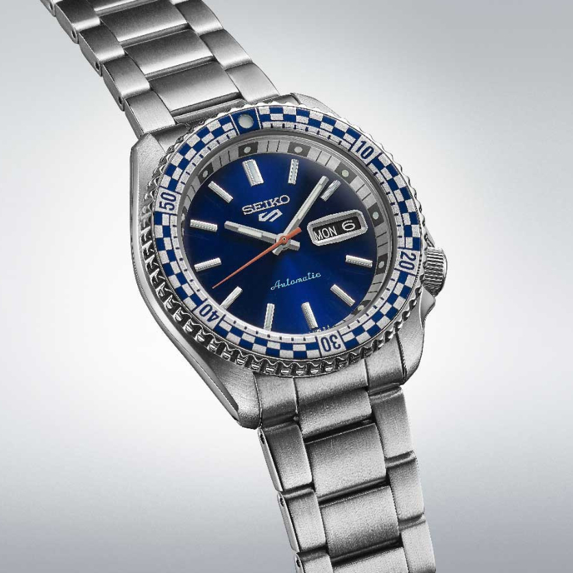 Seiko 5 Orologio Sportivo Uomo SRPK65K1 - Cassa Argento, Movimento Automatico, Classico, Look Versatile