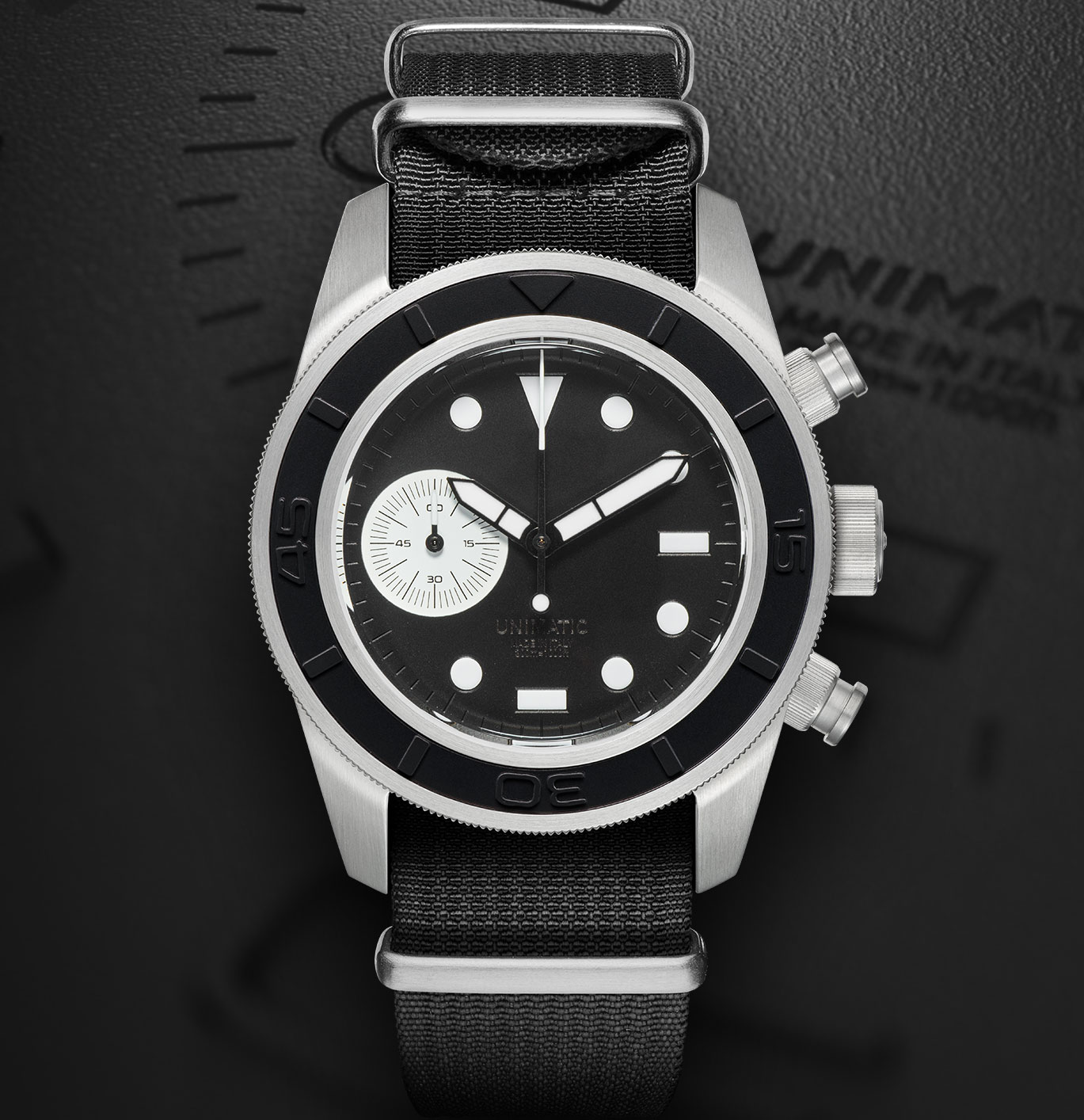 Portrait U3 AEB Hero