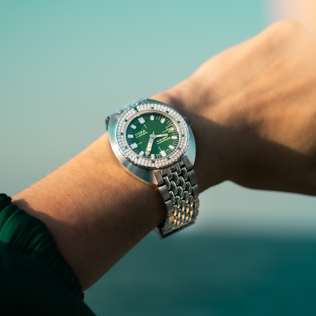 SUB 200T Diamonds lifestyle picture IG 4