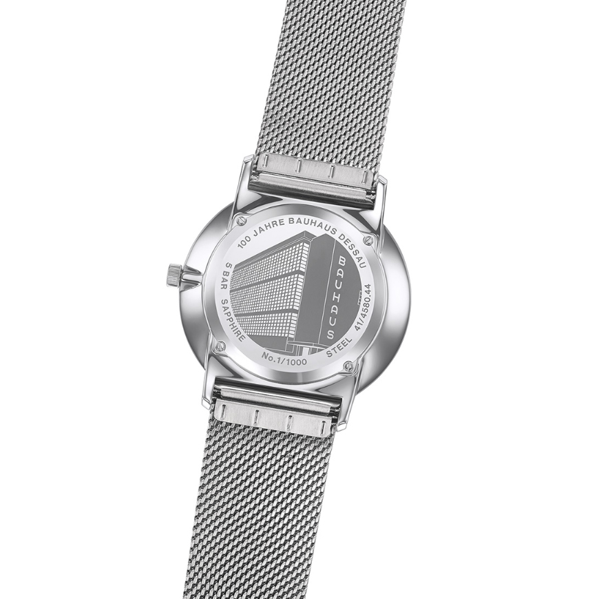 junghans orologio Quarz Bauhaus dettaglio 1