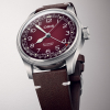 Oris x Cervo Volante: l'iconico Big Crown Pointer Date si tinge di borgogna per l'autunno
